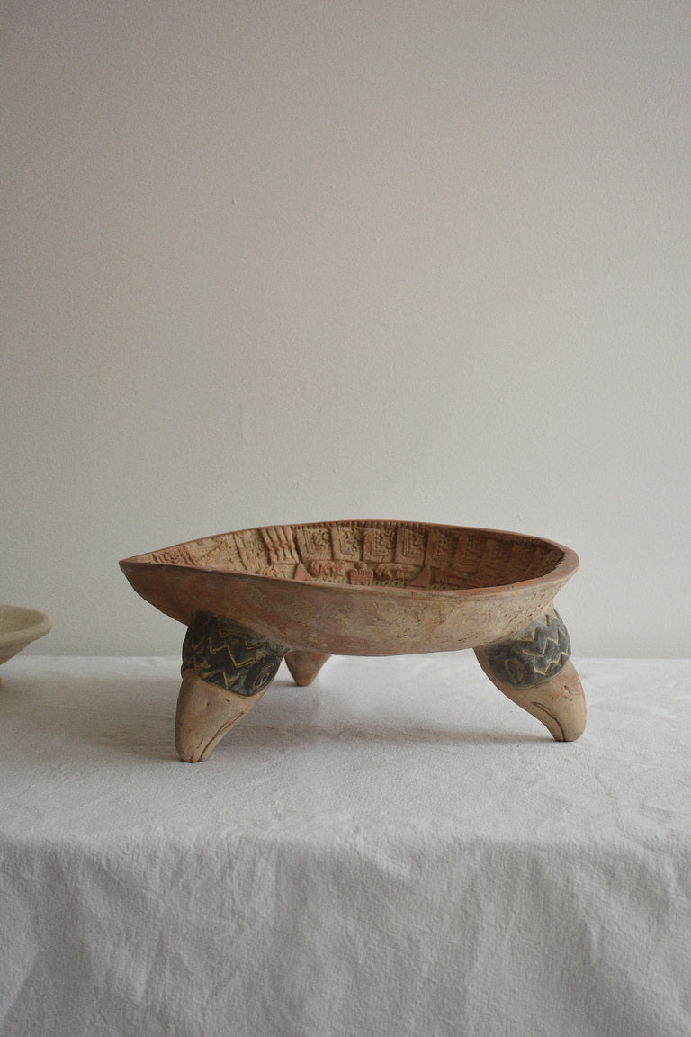 TRIPOD POTTERY BOWL