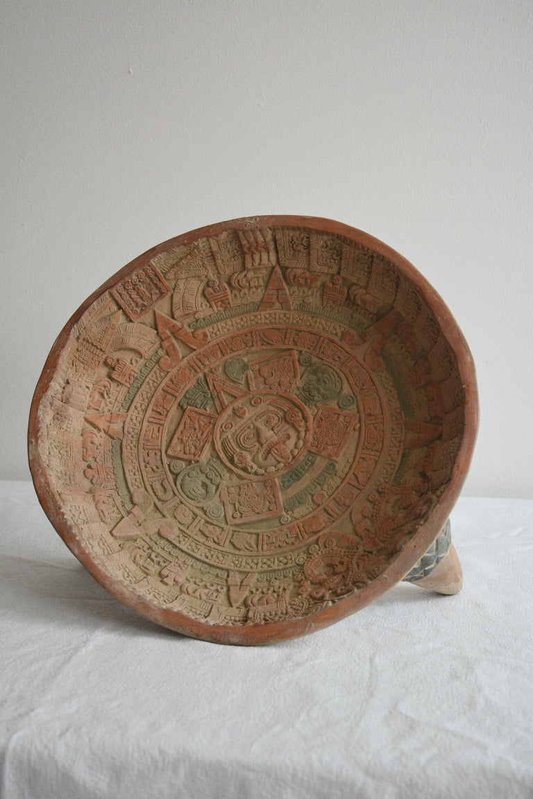 TRIPOD POTTERY BOWL