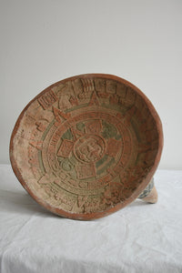 TRIPOD POTTERY BOWL