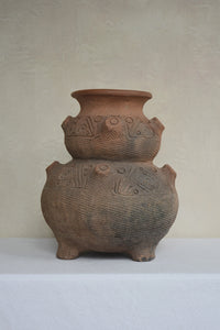 AFRICAN TERRACOTTA POT