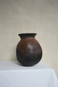 ANTIQUE AFRICAN VESSEL