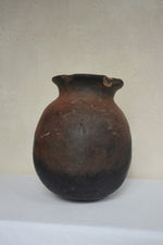 Load image into Gallery viewer, ANTIQUE AFRICAN VESSEL
