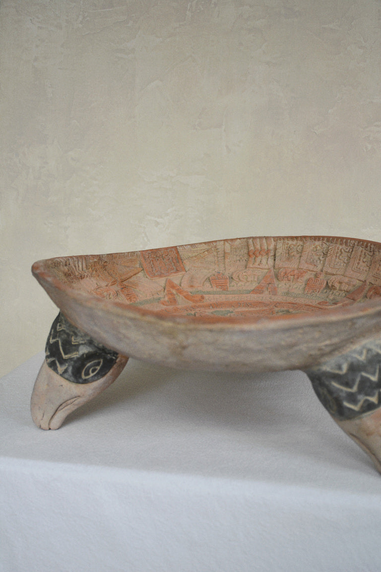 TRIPOD POTTERY BOWL